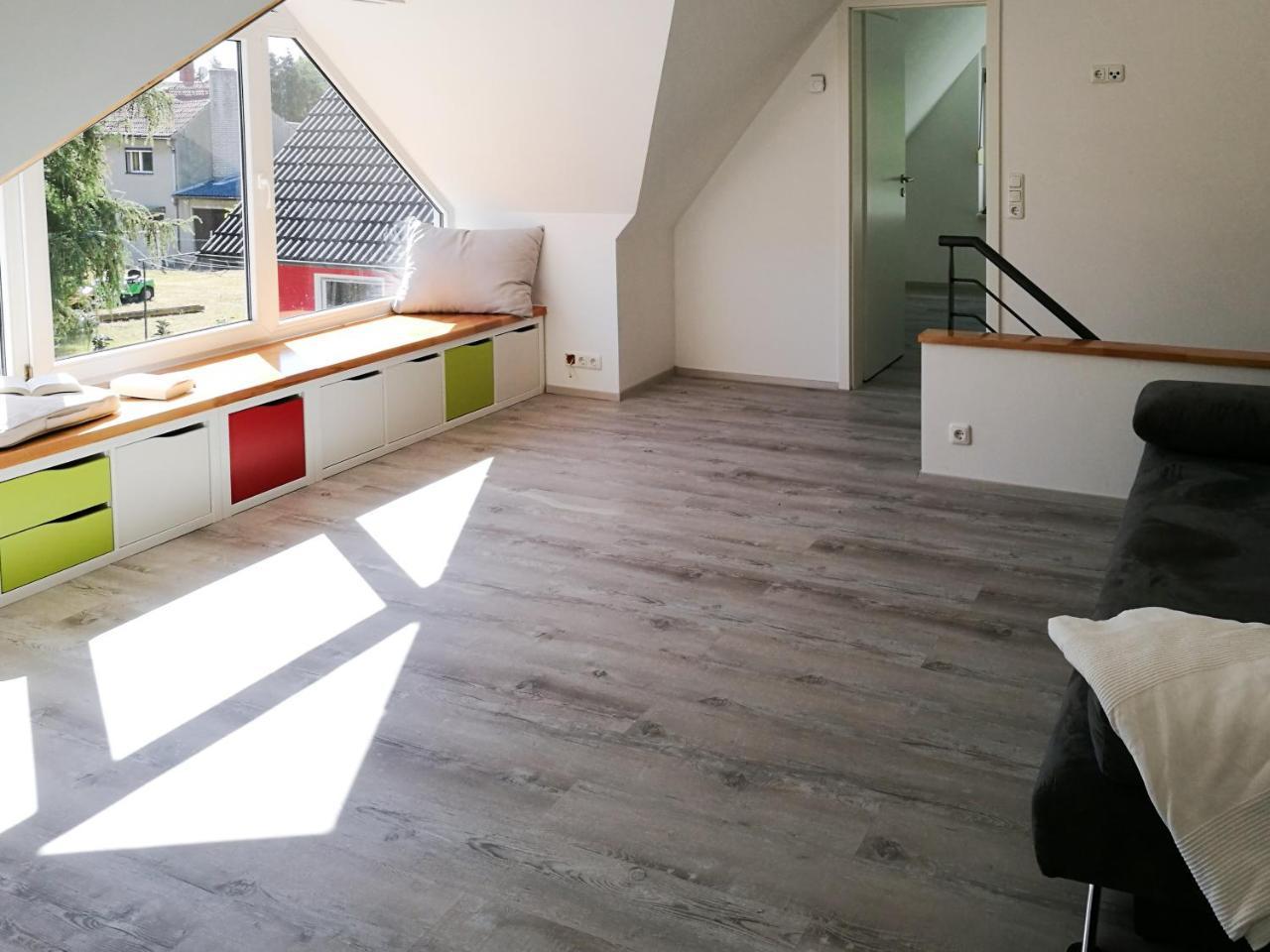 Ferienhaus Goermer Mit Wasserbett Schmölln Esterno foto